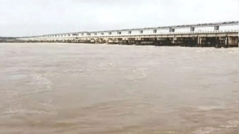 munduli_flood water