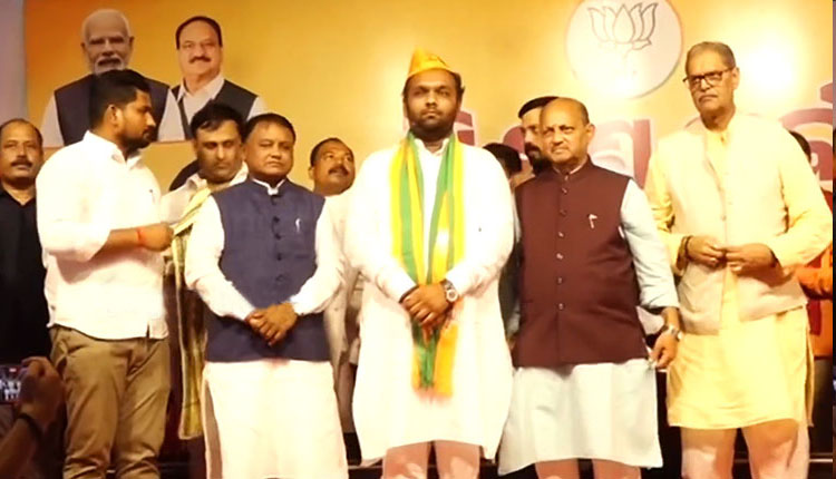 Jai-Dholakia-join-bjp