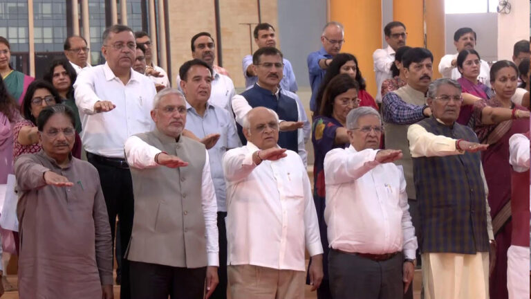 all-ministers-of-gujarat-resigned