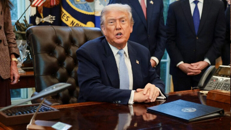 3-us-lawmakers-move-to-end-trumps-50-tariffs-on-india