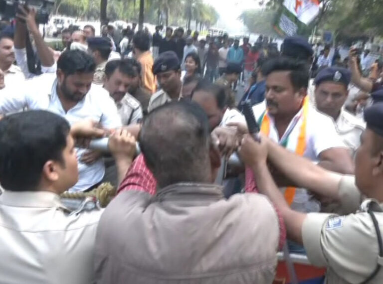 youth-congress-roars-for-justice-demands-action-in-dhauli-victim-case