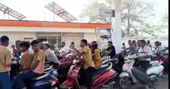 after-gas-now-fuel-crisis-panic-grips-public-over-petrol-and-diesel-shortage