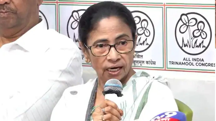 mamata_refuses_resign