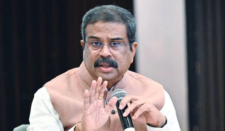 osm-controversy-congress-demands-resignation-of-dharmendra-pradhan