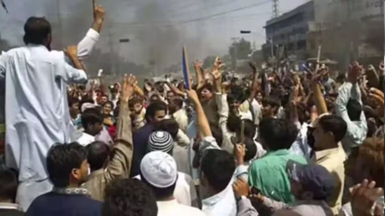 pok-protest-gilgit-baltistan-against-pakistan-serious-allegations-against-shehbaz-sharif-asim